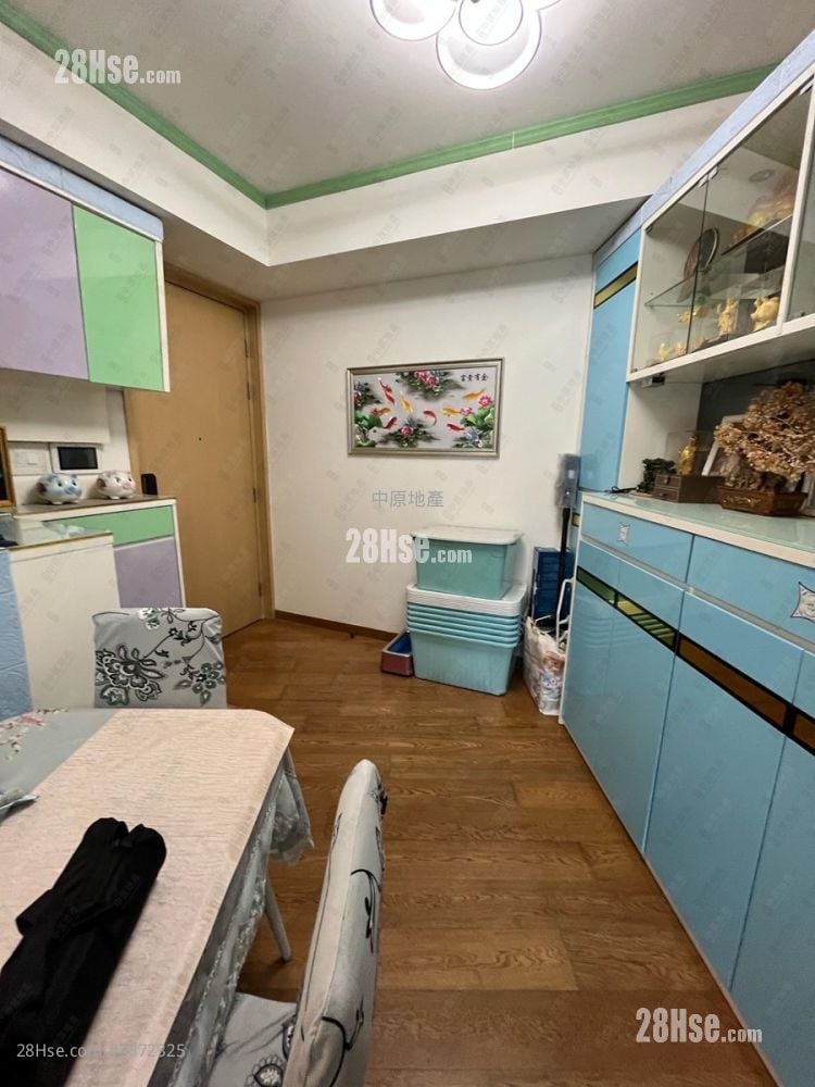The Papillons Sell 2 Bedrooms 529 ft²