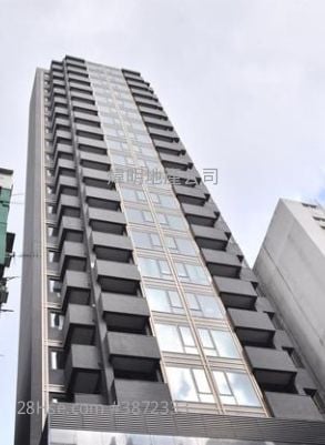The Grands Sell Studio , 1 Bathroom 231 ft²