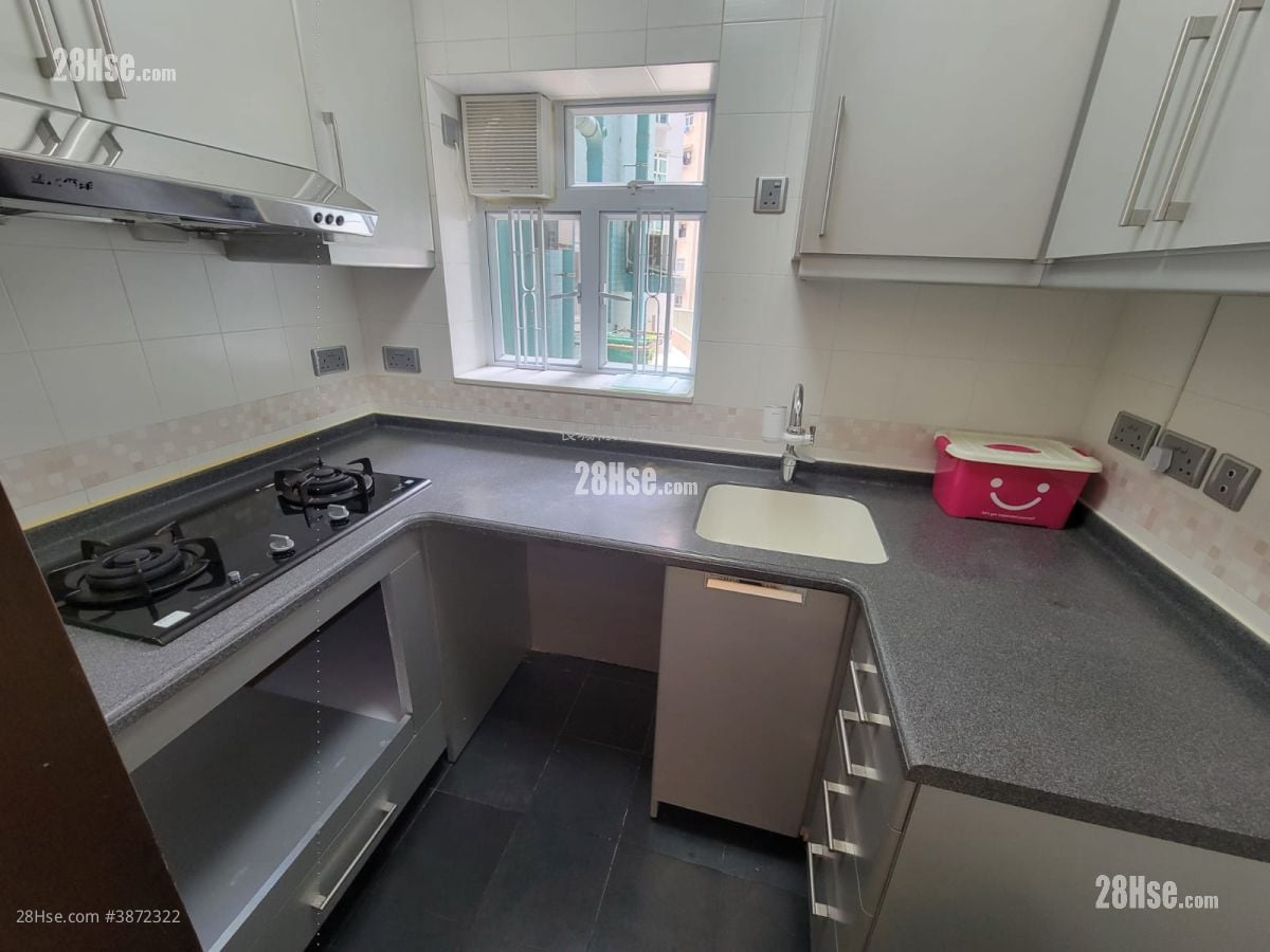 Kornville Sell 3 Bedrooms , 2 Bathrooms 604 ft²