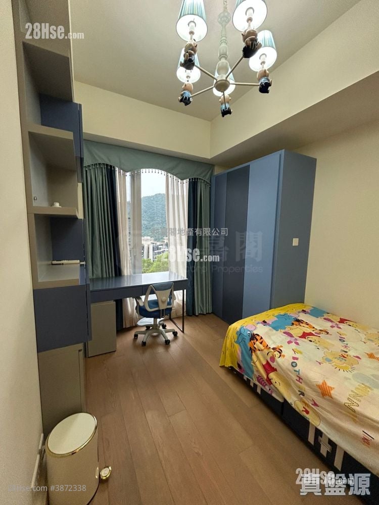 Le Cap Rental 1,597 ft²