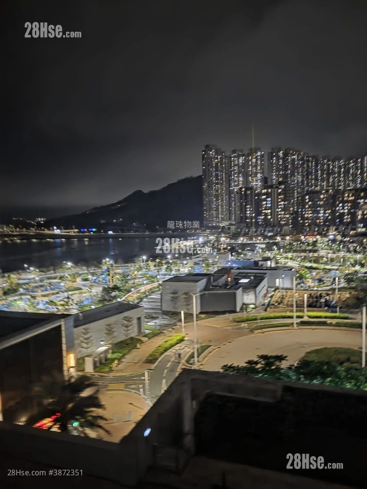 Monterey 售盘 2 房 , 2 浴室 738 平方尺