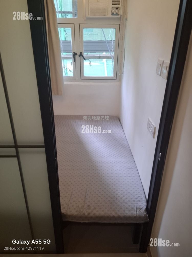 Maylun Apartments Rental 2 Bedrooms , 1 Bathroom 200 ft²
