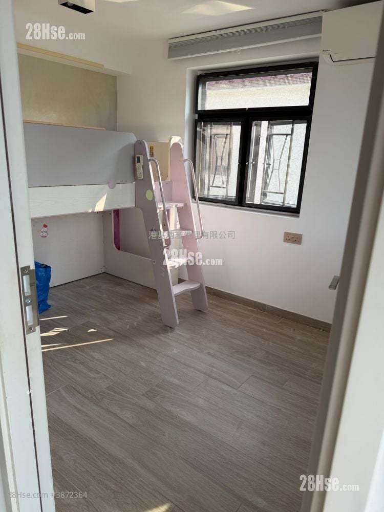 Tai Hang Hau Rental 630 ft²