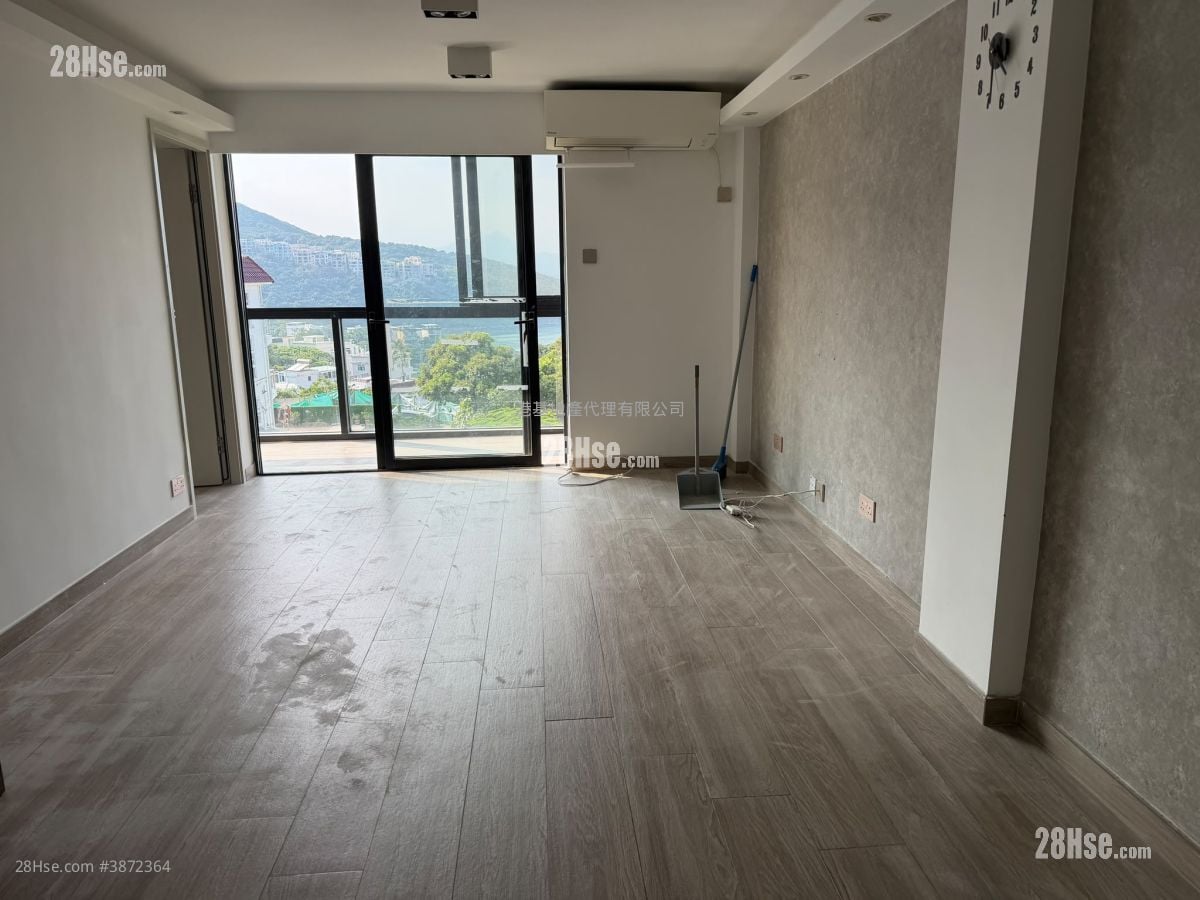 Tai Hang Hau Rental 630 ft²