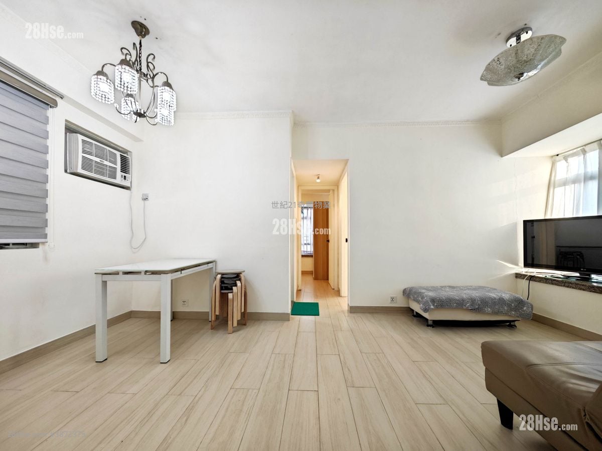 Flora Plaza Sell 2 Bedrooms , 1 Bathroom 413 ft²