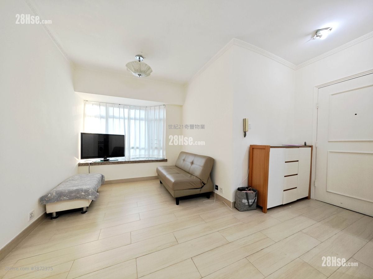 Flora Plaza Sell 2 Bedrooms , 1 Bathroom 413 ft²