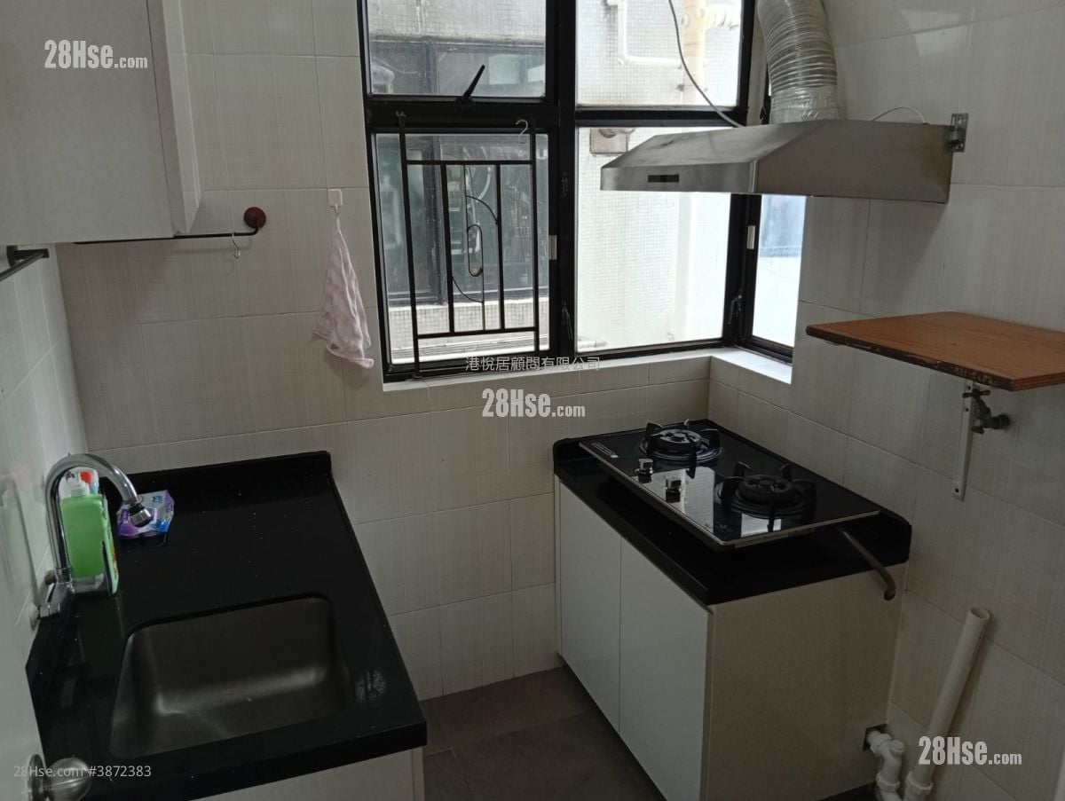 Tai Hing Gardens Rental 2 Bedrooms 419 ft²