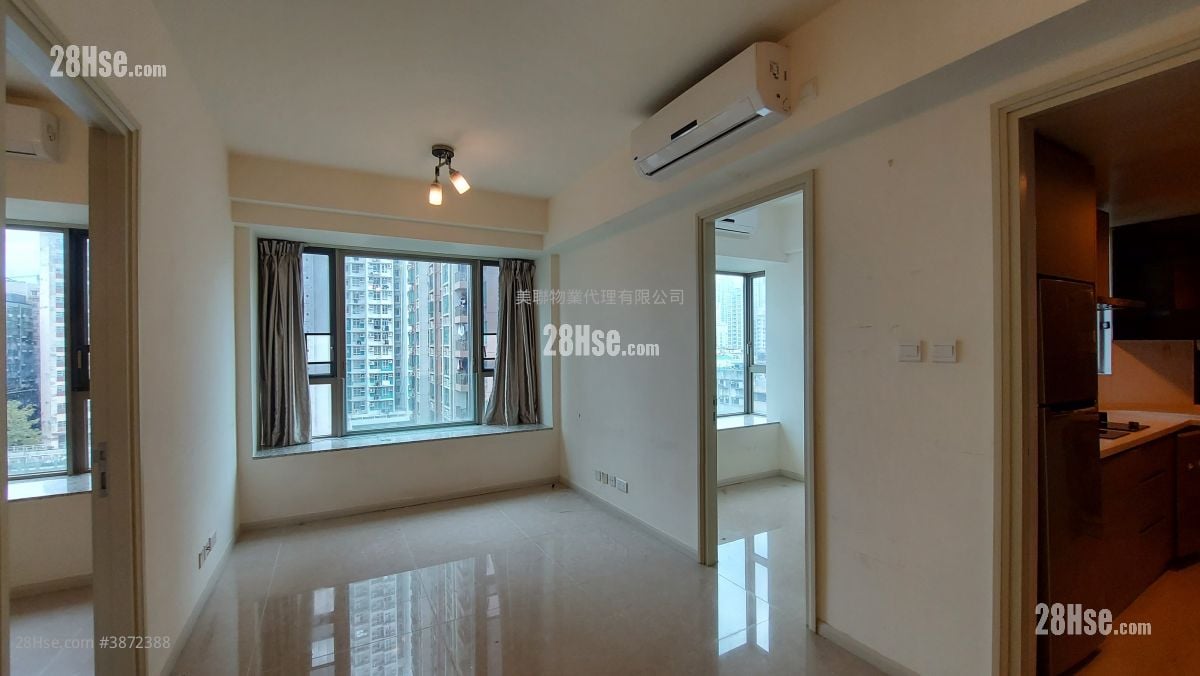 Yuccie Square Rental 2 Bedrooms , 1 Bathroom 427 ft²