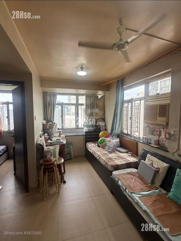 Tsuen Wan Centre Sell 1 Bedroom , 1 Bathroom 324 ft²