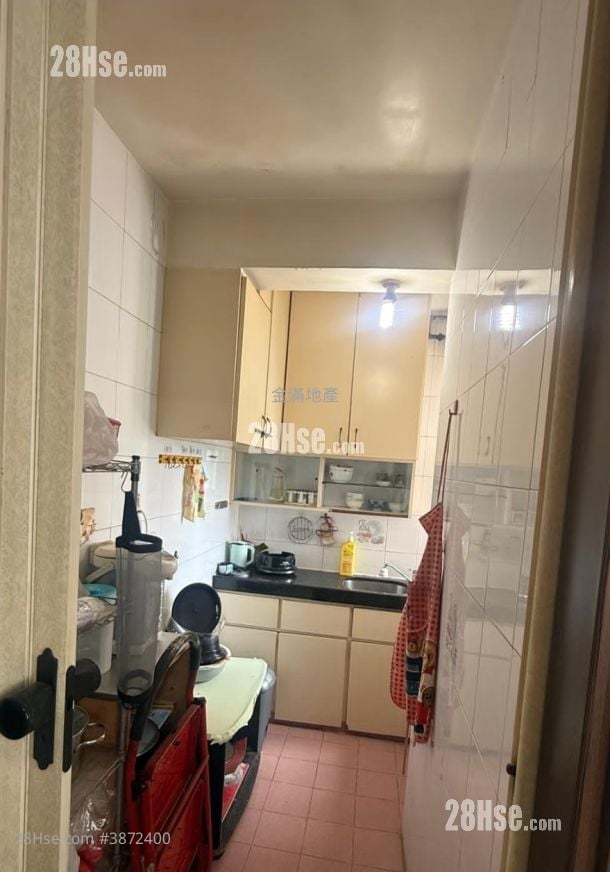 Tsuen Wan Centre Sell 1 Bedroom , 1 Bathroom 324 ft²