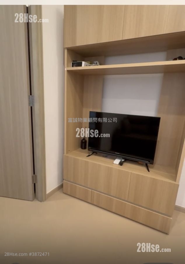 The Coast Line Rental 1 Bedroom 286 ft²