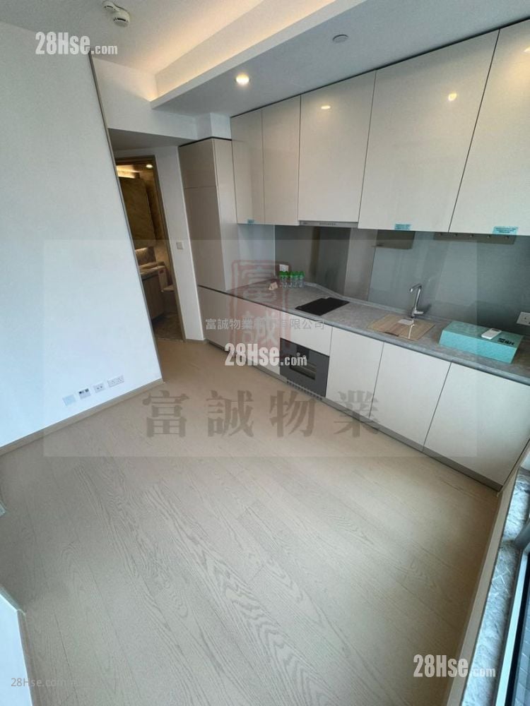 The Coast Line Rental 1 Bedroom 286 ft²