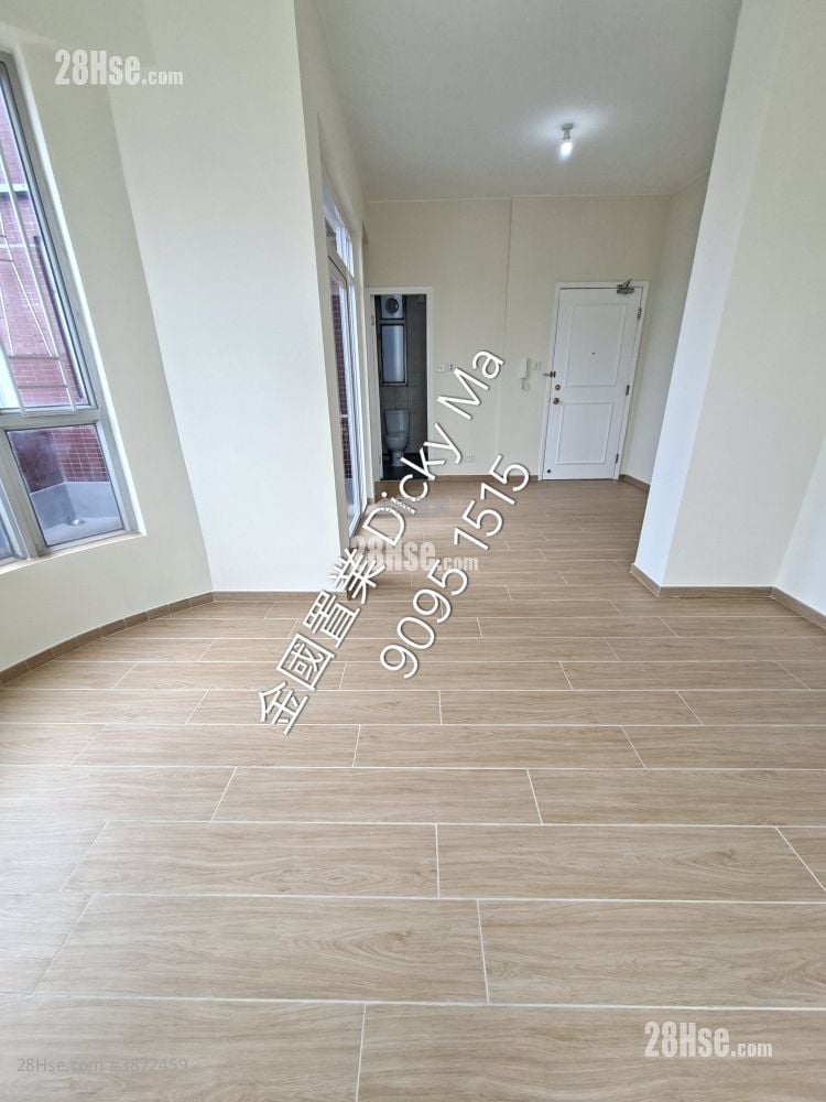 Liberty Mansion Rental 3 Bedrooms , 2 Bathrooms 697 ft²