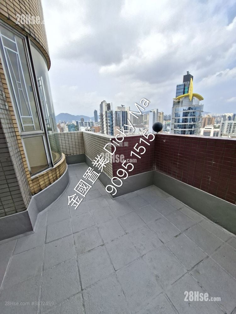 Liberty Mansion Rental 3 Bedrooms , 2 Bathrooms 697 ft²