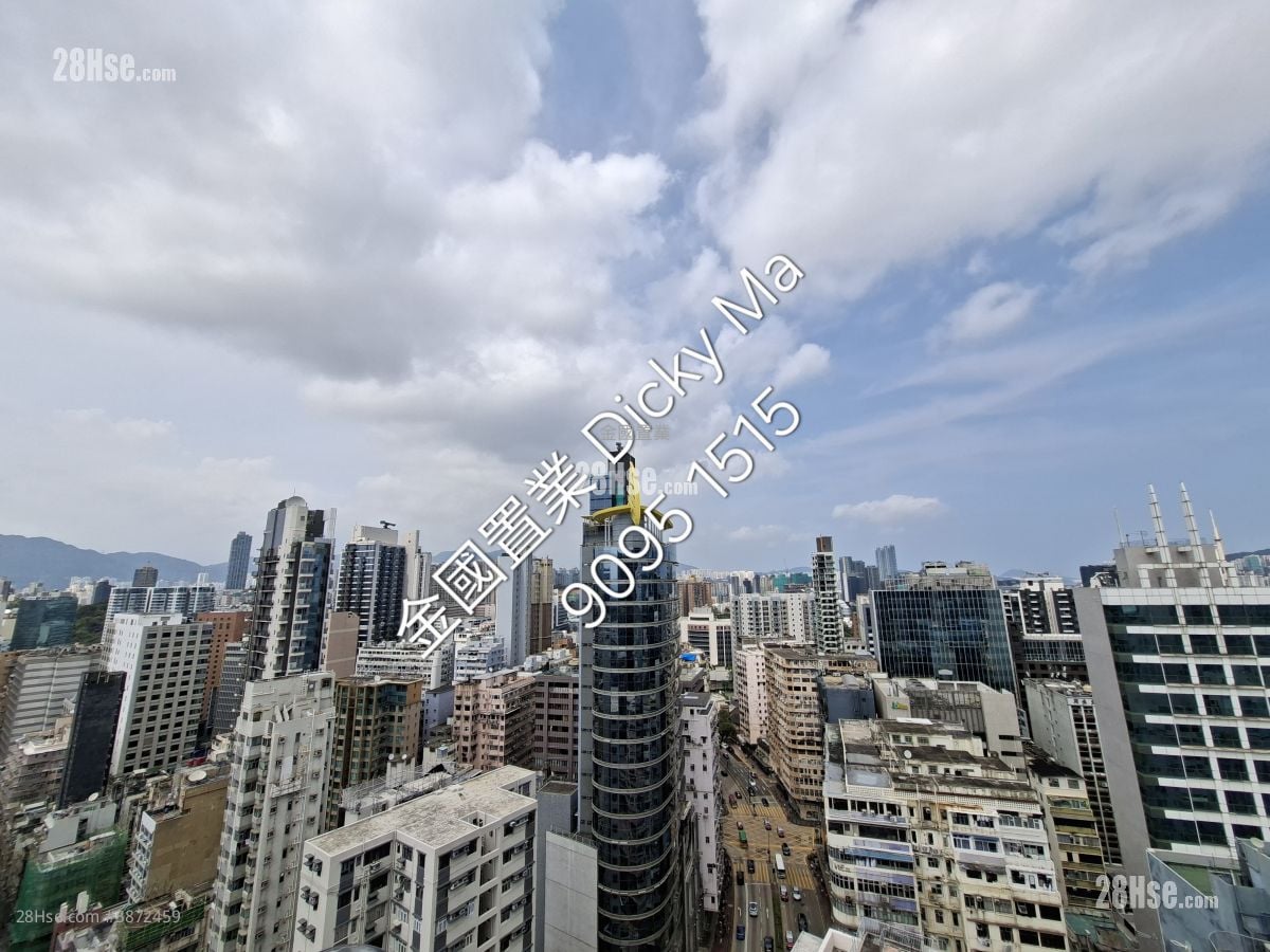 Liberty Mansion Rental 3 Bedrooms , 2 Bathrooms 697 ft²
