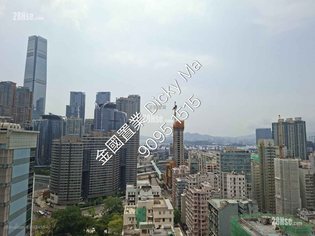 Liberty Mansion Rental 3 Bedrooms , 2 Bathrooms 697 ft²