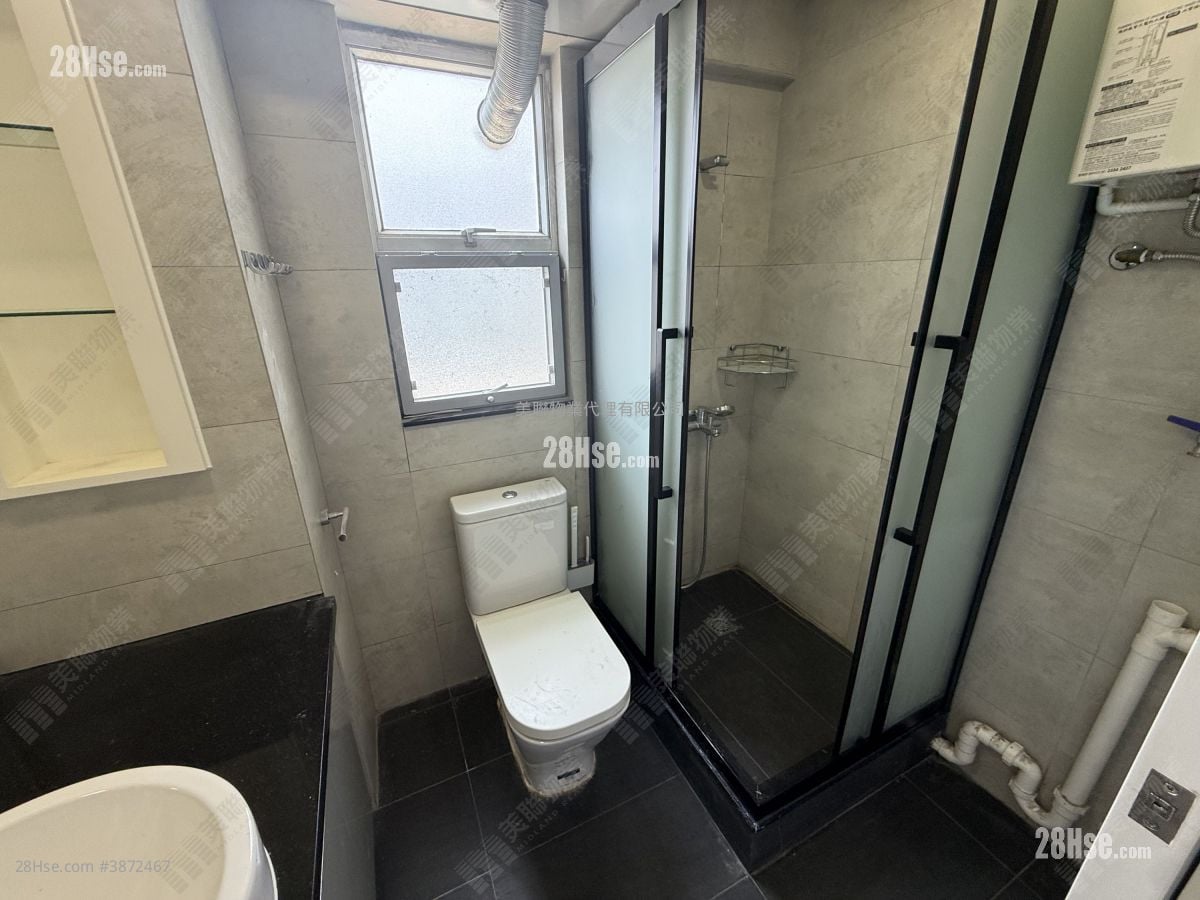 Marina Garden Sell 3 Bedrooms 646 ft²
