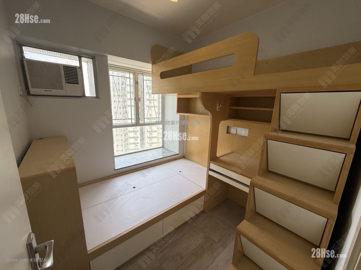 Marina Garden Sell 3 Bedrooms 646 ft²