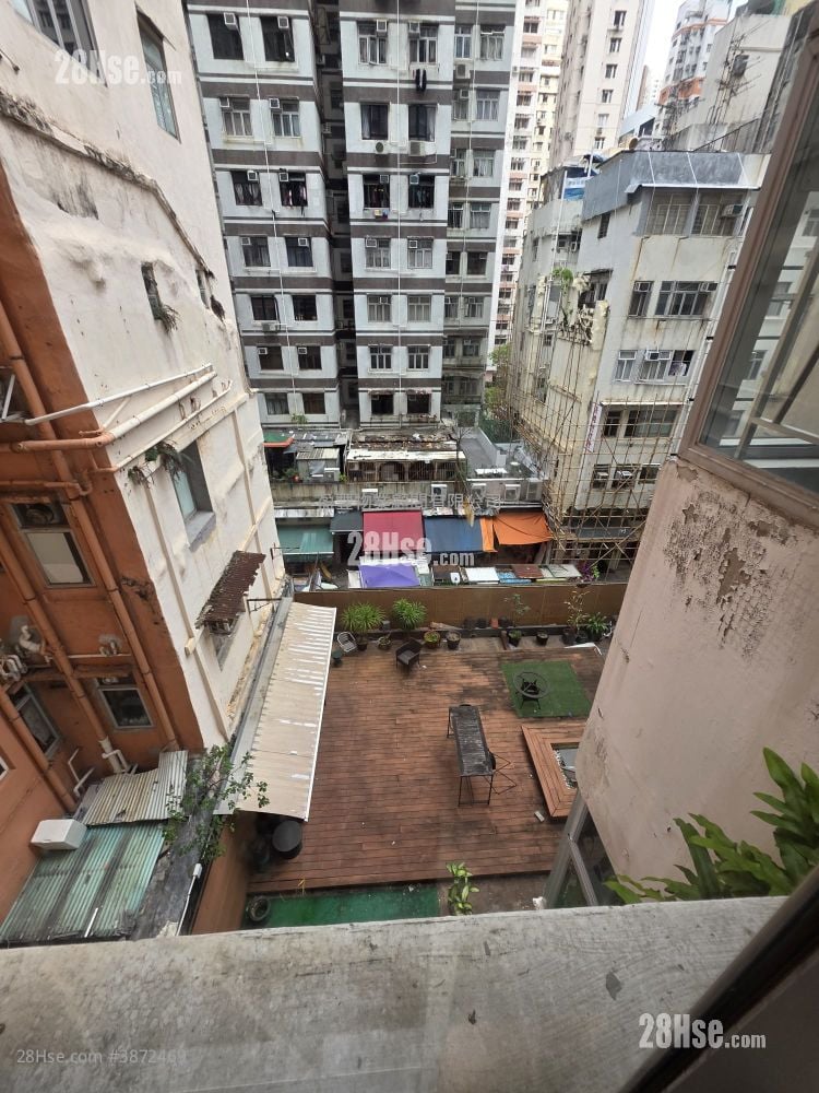 Wai Cheong Building Sell 2 Bedrooms , 1 Bathroom 474 ft²