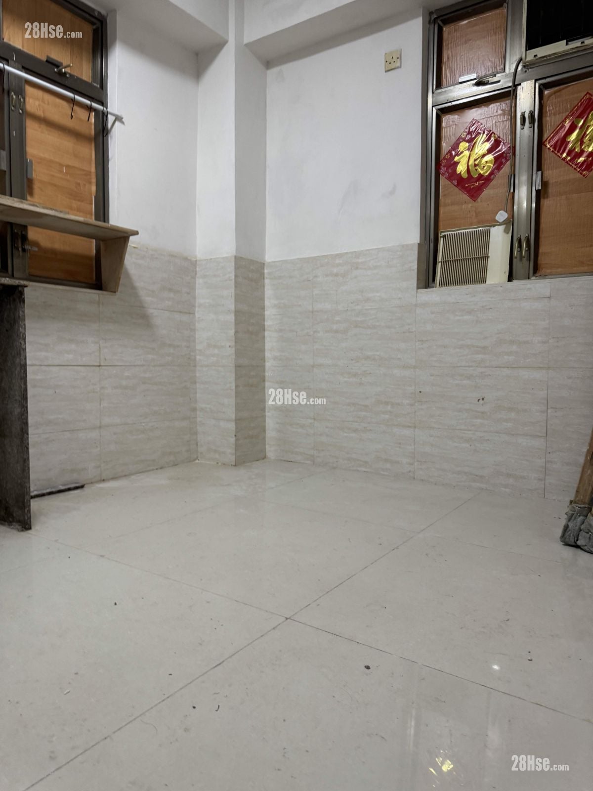 Fung Yuen Building Rental Studio , 1 Bathroom 110 ft²