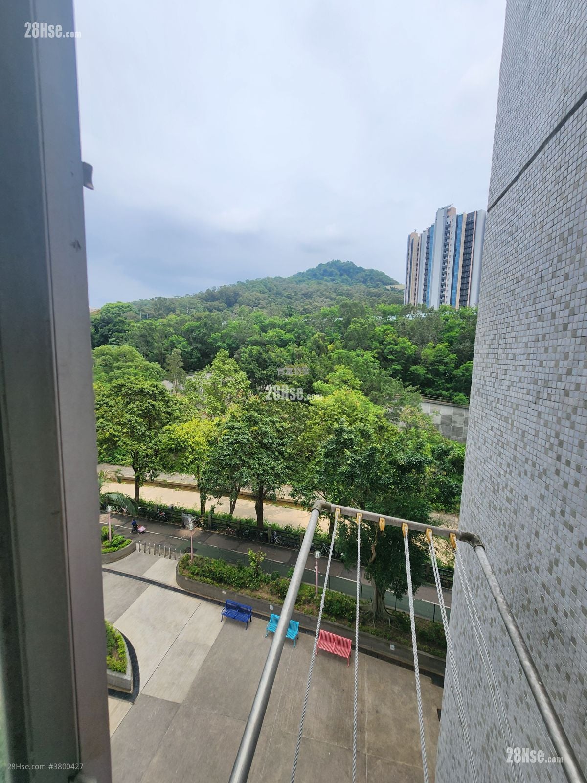 King Nga Court Sell 2 Bedrooms , 1 Bathroom 401 ft²