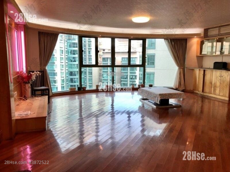 Laguna Verde Sell 5+ Bedrooms 1,757 ft²