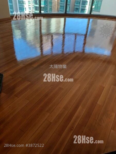 Laguna Verde Sell 5+ Bedrooms 1,757 ft²