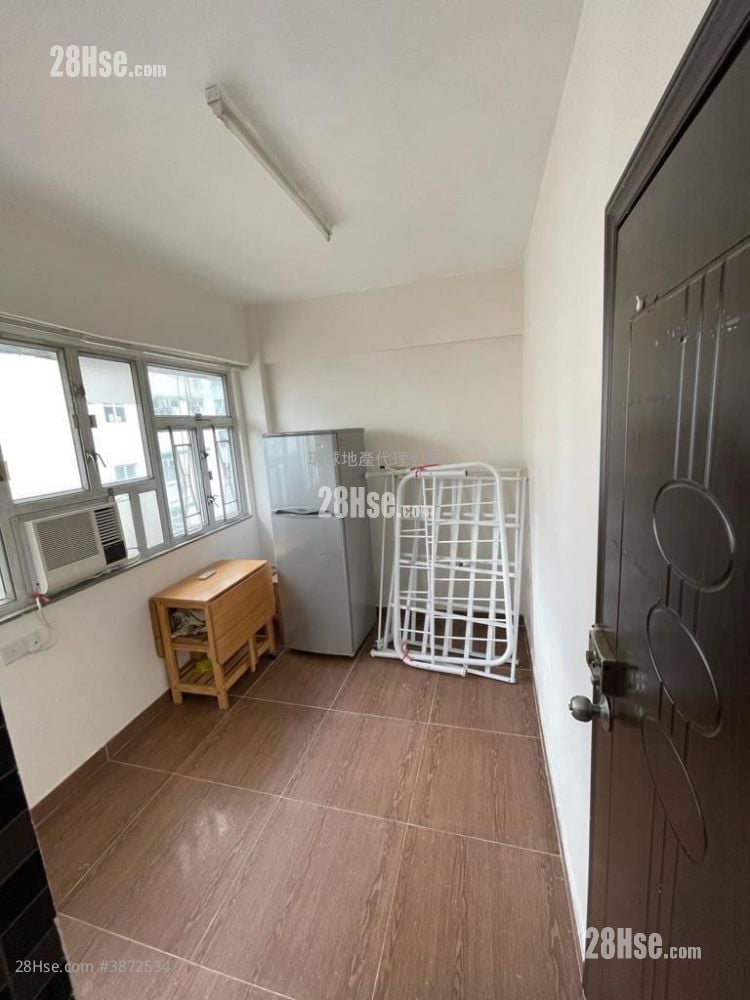 Po Heung Building Sell 440 ft²