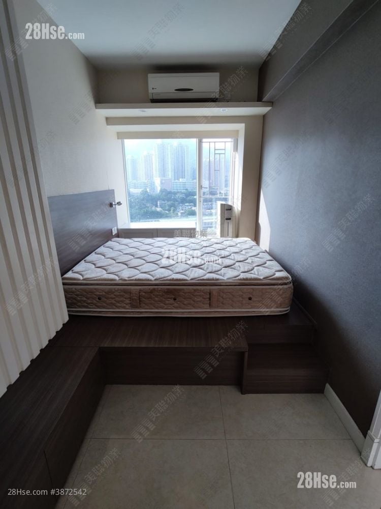 Festival City Sell 3 Bedrooms , 2 Bathrooms 689 ft²