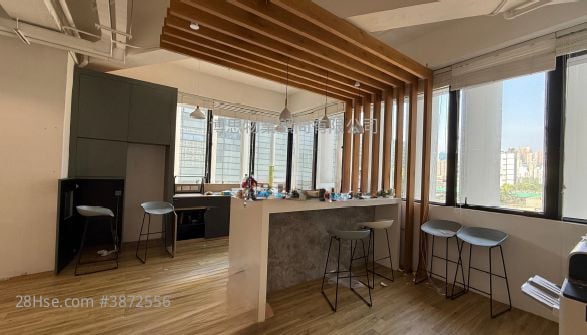 Brim 28 Rental