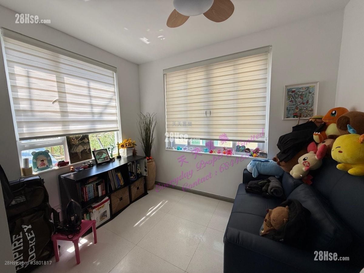 Village Sell 4 Bedrooms , 3 Bathrooms