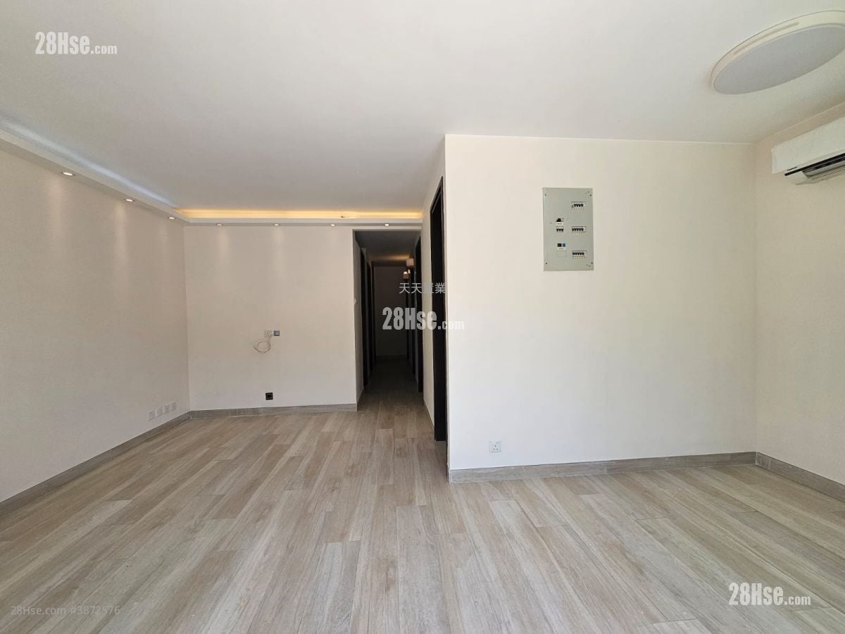 Tseng Lan Shue Village Sell 3 Bedrooms , 1 Bathroom