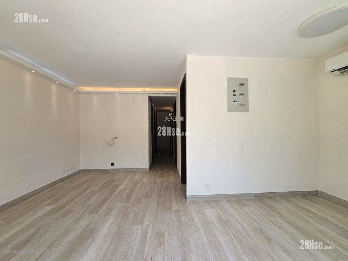 Tseng Lan Shue Village Sell 3 Bedrooms , 1 Bathroom