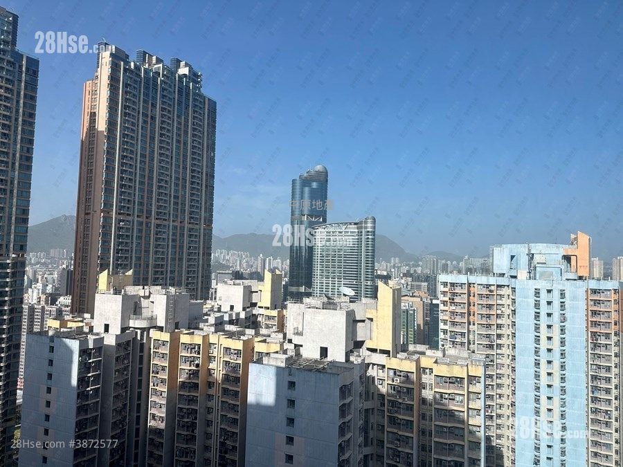 Park Avenue Sell 2 Bedrooms , 1 Bathroom 449 ft²