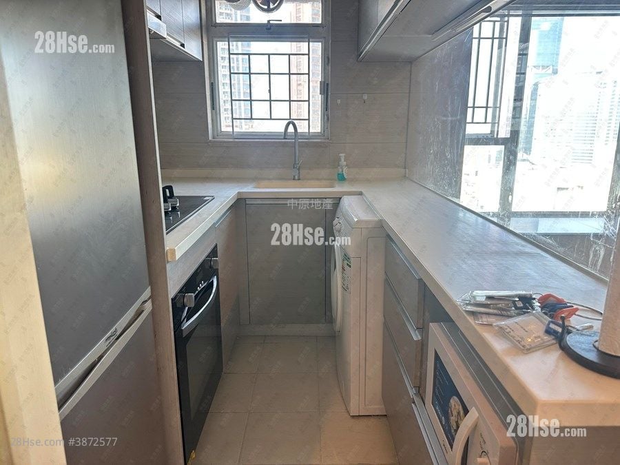 Park Avenue Sell 2 Bedrooms , 1 Bathroom 449 ft²