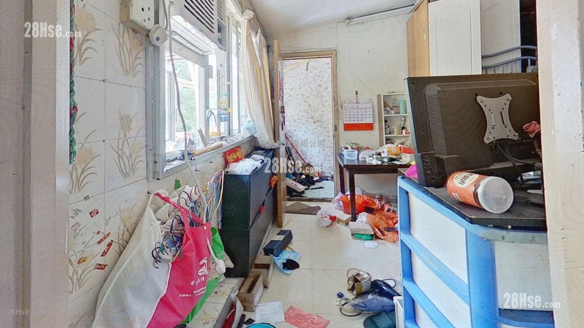 葵龙大厦 售盘 5+ 房 , 5+ 浴室 404 平方尺