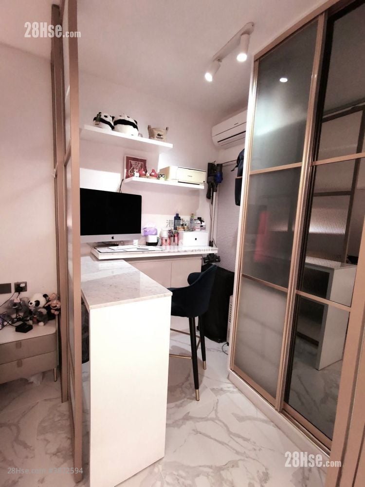 The Harbourside Rental 1 Bedroom , 1 Bathroom 326 ft²