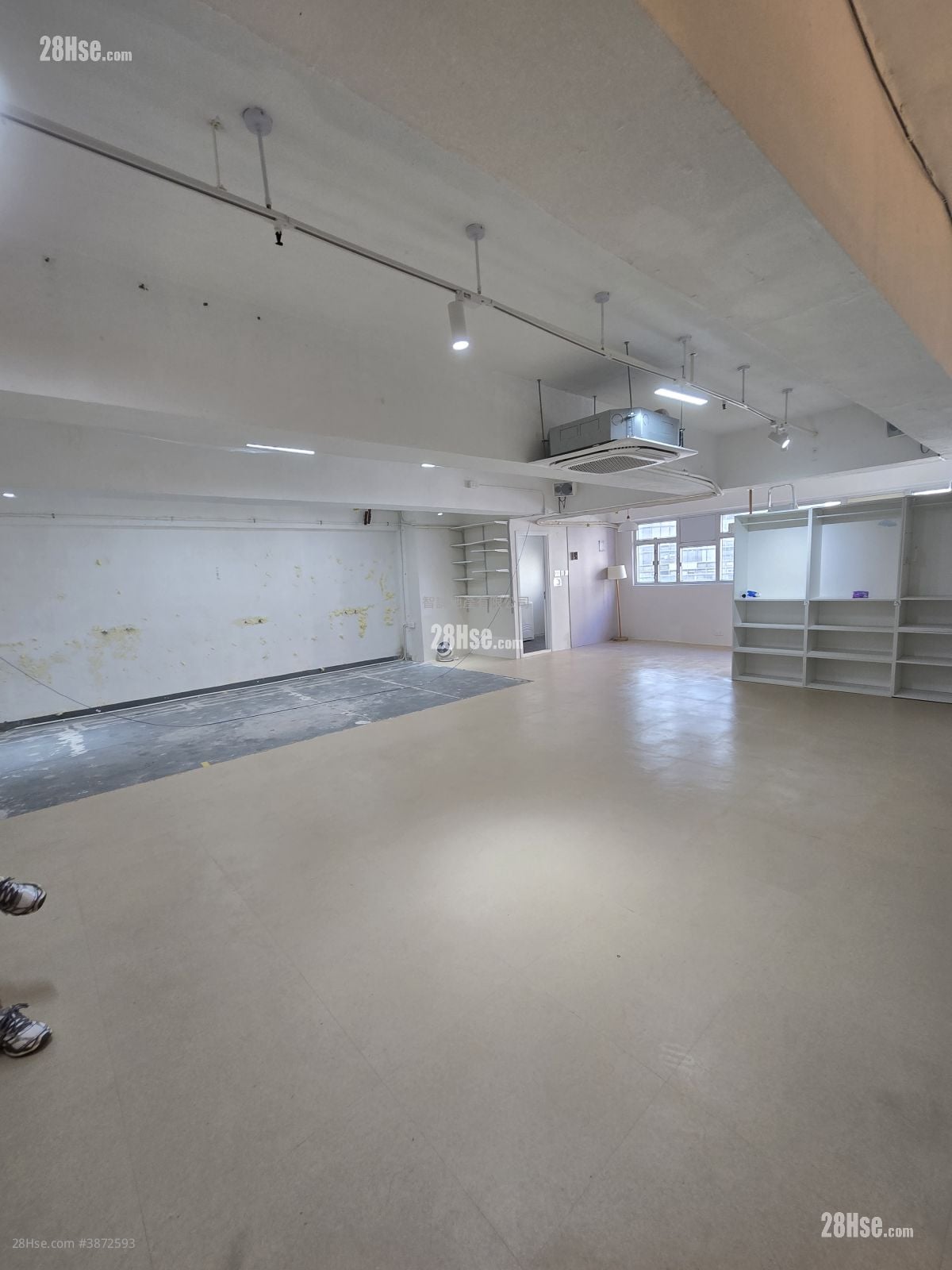 Gold King Industrial Building Rental