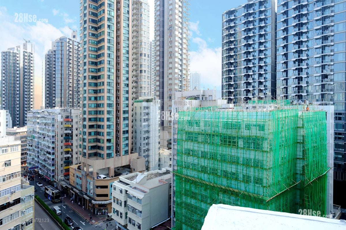 View: Ka Wui Building Sell 2 Bedrooms , 1 Bathroom 417 ft²