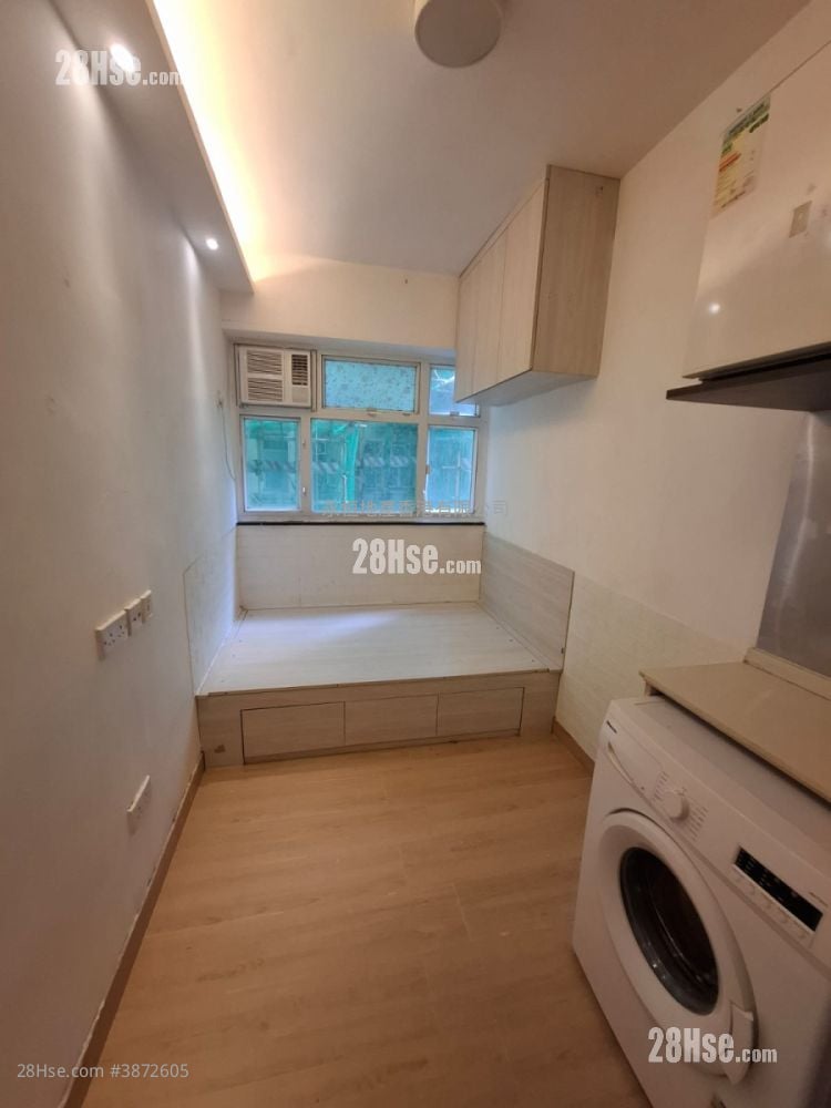 Chinese Mansion Rental 1 Bathroom 130 ft²