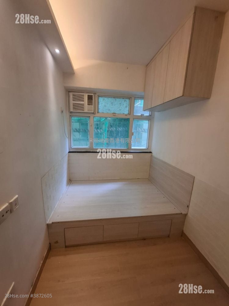 Chinese Mansion Rental 1 Bathroom 130 ft²