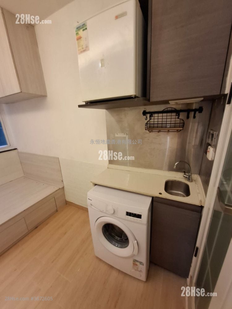 Chinese Mansion Rental 1 Bathroom 130 ft²
