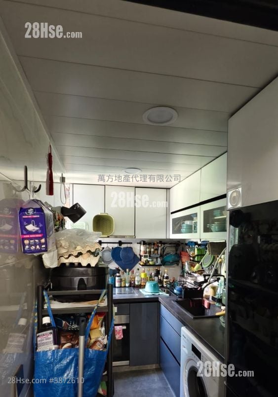 Ka Shun Court Sell 2 Bedrooms , 1 Bathroom 449 ft²
