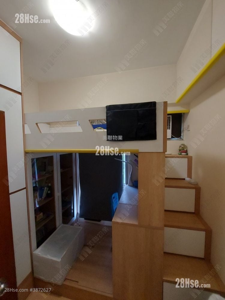 Coral Garden Sell 2 Bedrooms , 1 Bathroom 478 ft²
