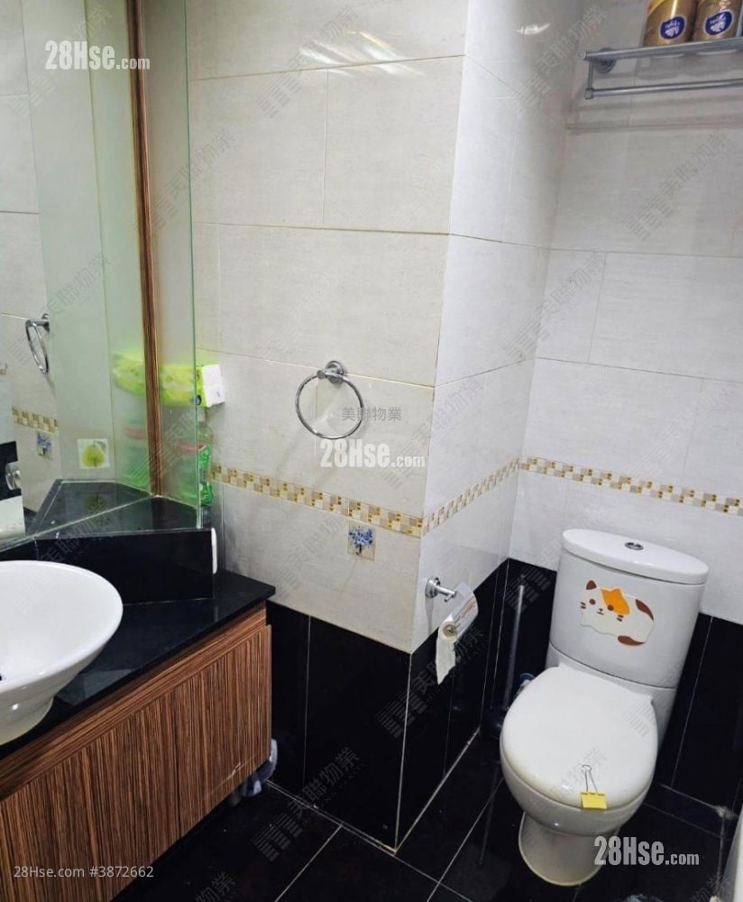 Rambler Crest Sell 2 Bedrooms 451 ft²