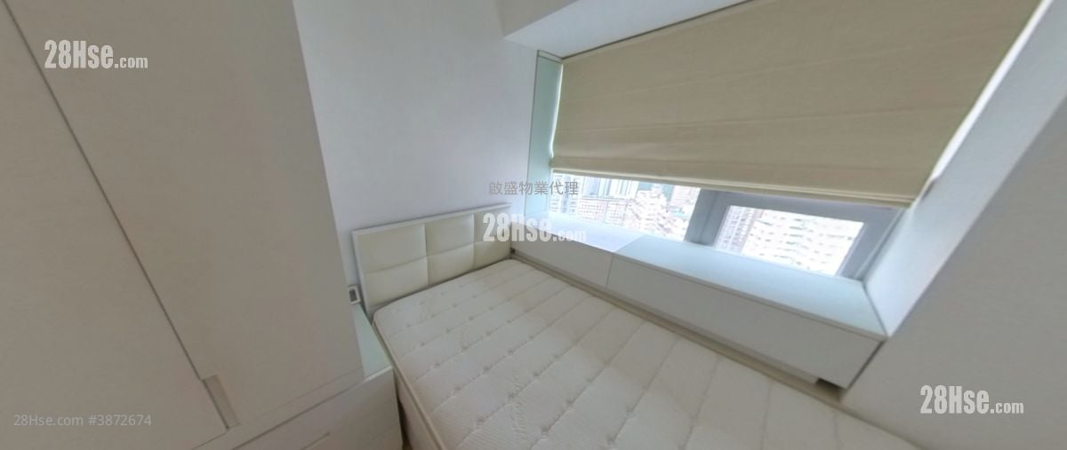 The Latitude Rental 2 Bedrooms , 1 Bathroom 549 ft²