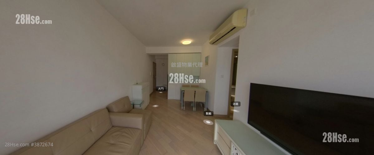 The Latitude Rental 2 Bedrooms , 1 Bathroom 549 ft²