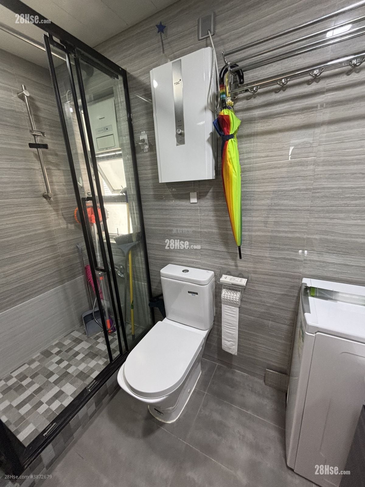 Kingswood Villas Sell 3 Bedrooms , 1 Bathroom 547 ft²