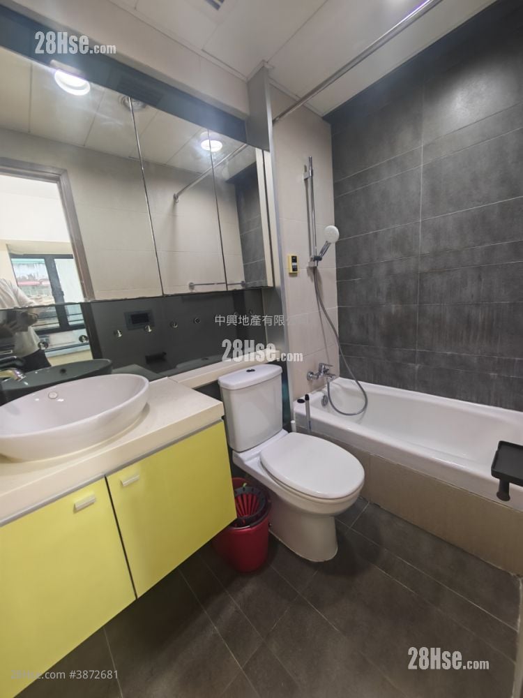 City 18 Rental 1 Bedroom , 1 Bathroom 253 ft²