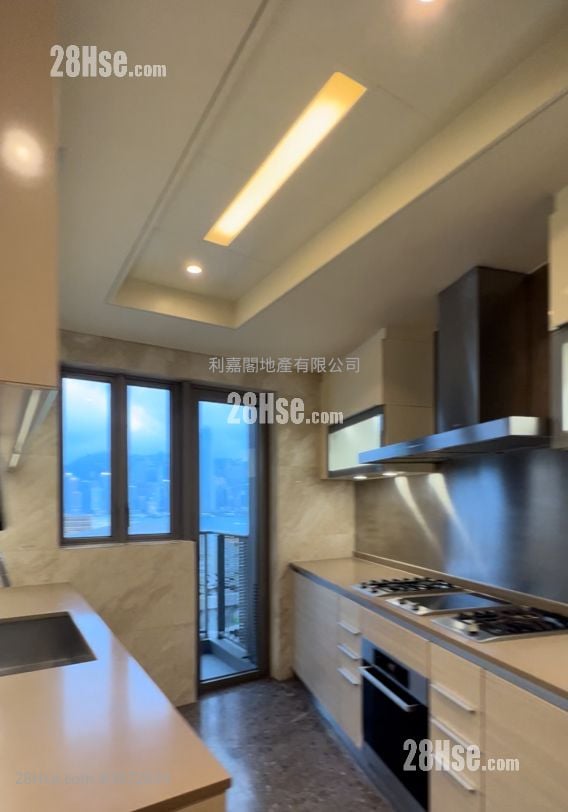 Grand Austin Sell 4 Bedrooms , 3 Bathrooms 1,196 ft²